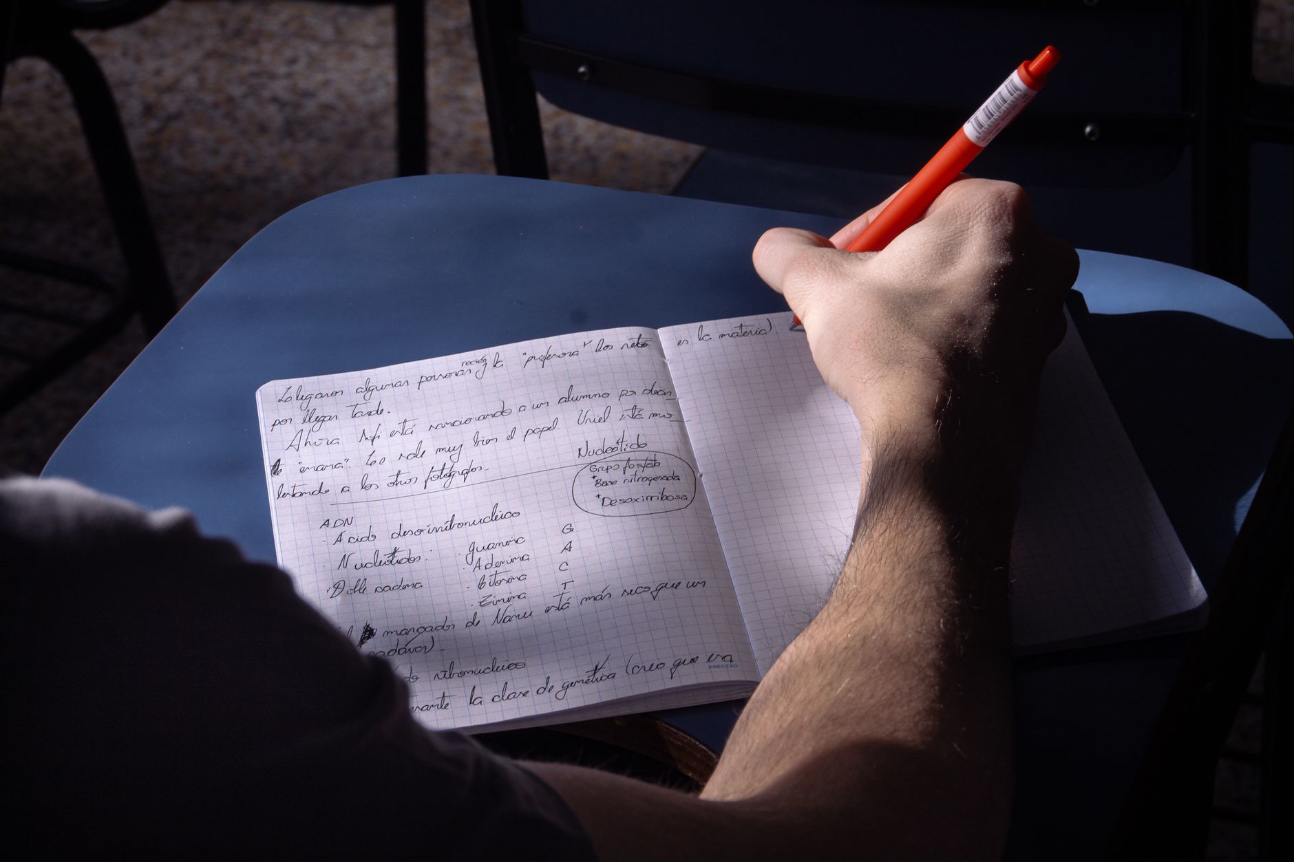 Nursing student following a weak-area-first 21-day HESI mental health review plan
